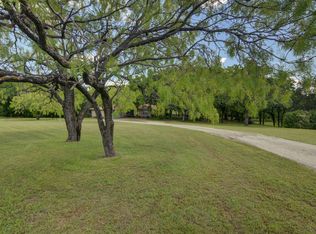 138 N Hurst Rd, Burleson, TX 76028