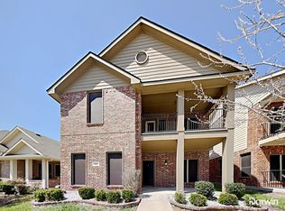 211 Haywood Cir, Lancaster, TX 75146