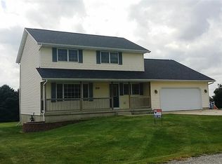 535 F Ave W, Walford, IA 52351
