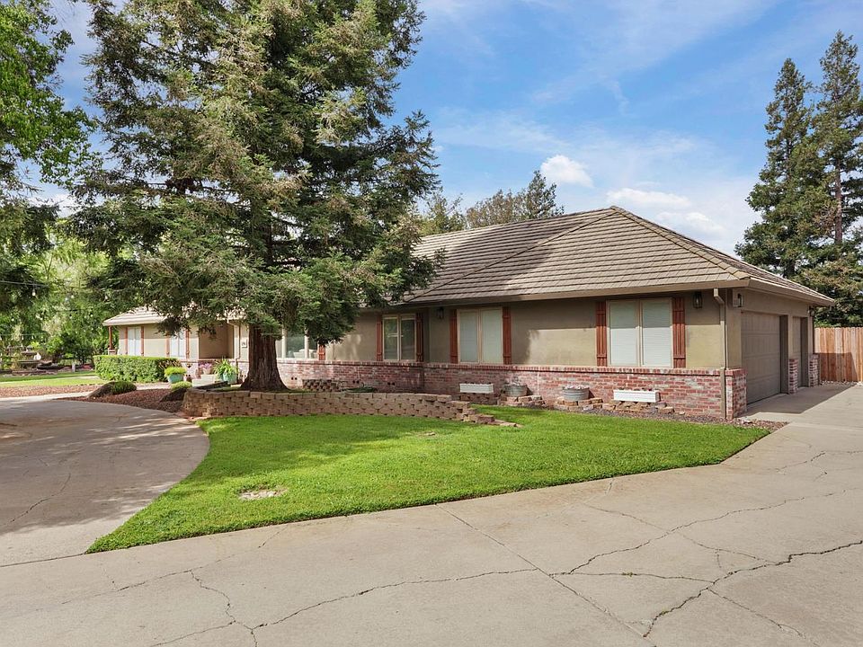 1st image of 12963 Springtime Ln