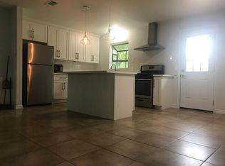 2215 E Contour Dr, Baton Rouge, LA 70809