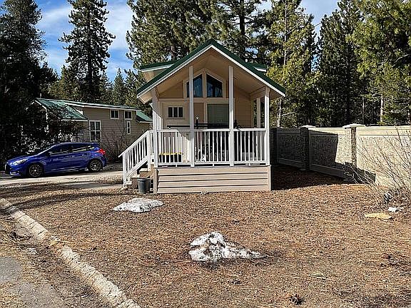 4th image of 1080 Julie Ln #84