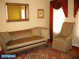 2nd image of 1804 Lovering Ave
