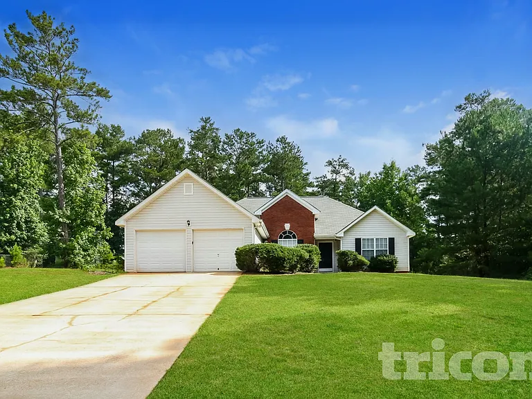 253 Cobblestone Ln — Photo 1
