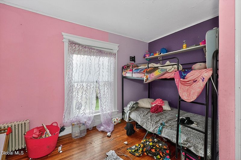 21st image of 7 Broadview Terrace