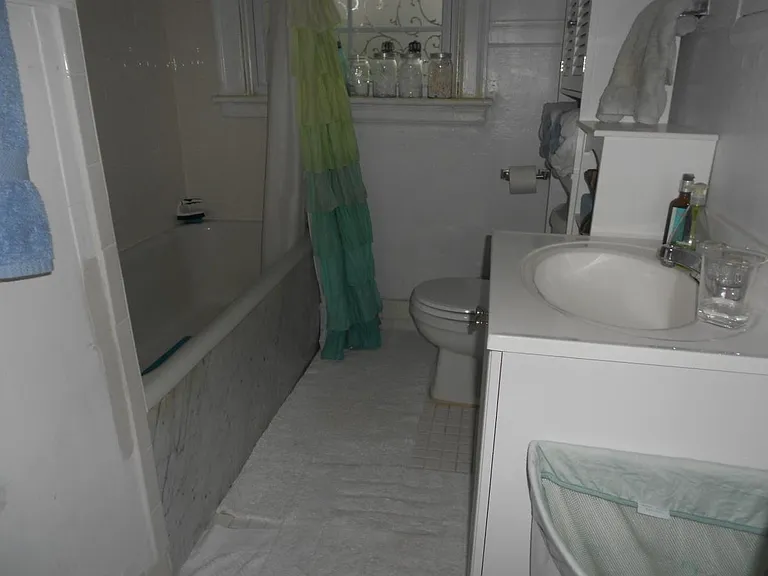 4822 Roland Ave #2 — Photo 5