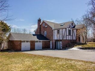 186 Cromwell Hill Rd, Monroe, NY 10950