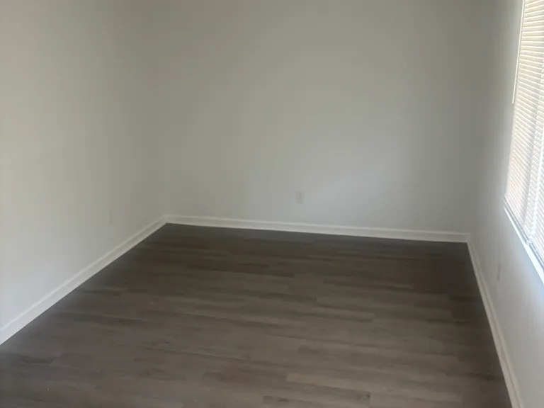 213 Wise Dr — Photo 8