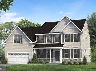 182 Petrelia Dr, Honey Brook, PA 19344