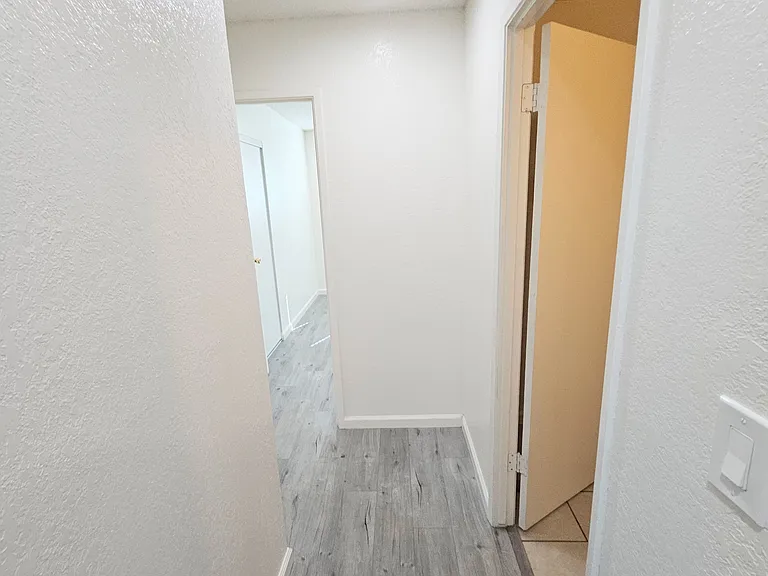 924 San Miguel Pl — Photo 14