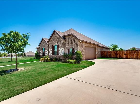 3rd image of 120 Water Garden Dr