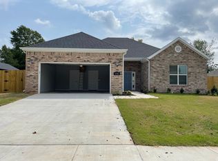 1705 S 11th Pl, Rogers, AR 72756