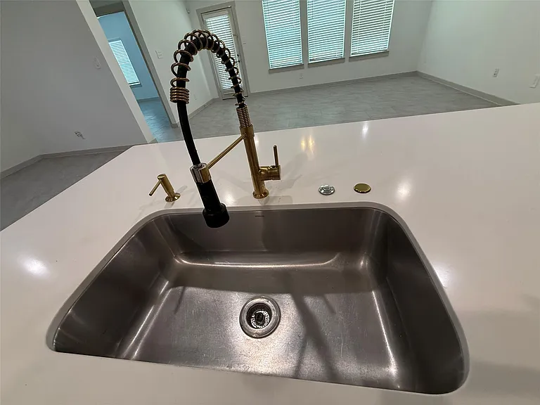 28934 Lupo River Ct — Photo 35