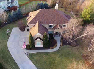 14004 Pawnee Ln, Leawood, KS 66224