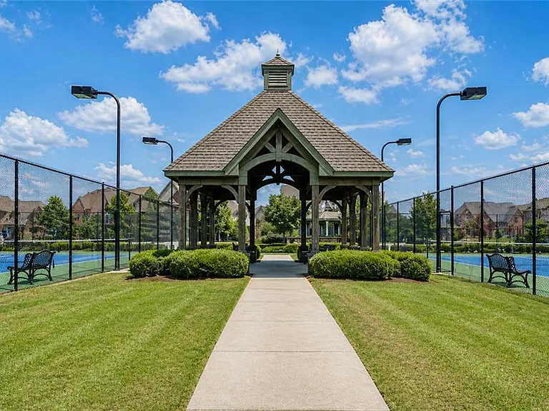 320 Baymist Dr — Photo 38