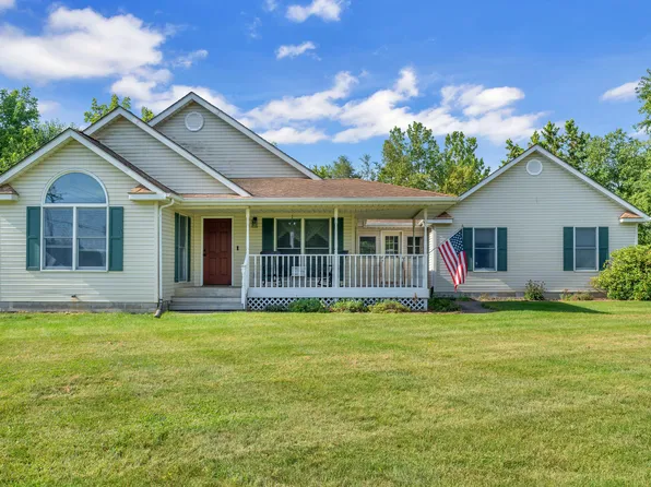 2025 Cardinal Dr, Wheatfield, IN 46392