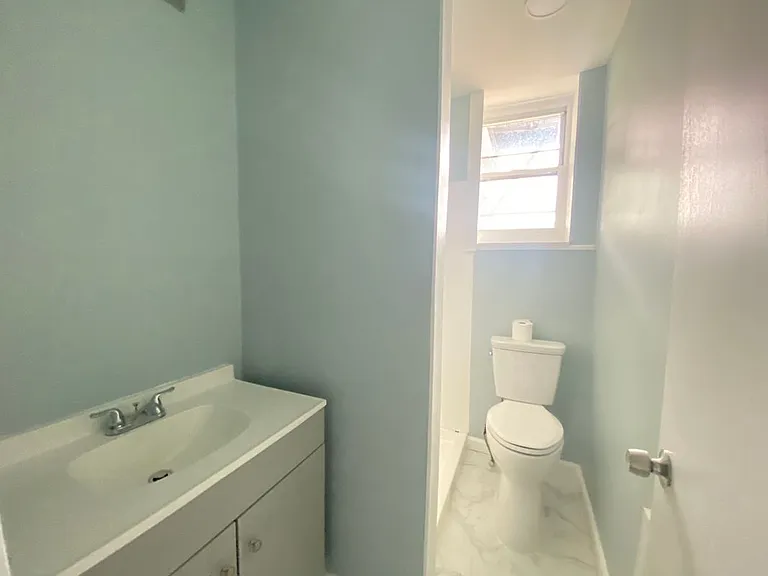 339 Valley St #1 — Photo 7