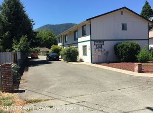 223 Cedar St #D, Rogue River, OR 97537
