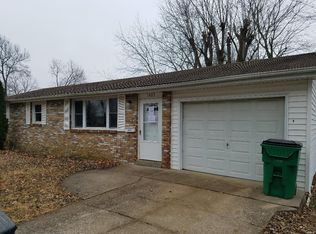 1405 Colony Park Dr, Scott City, MO 63780