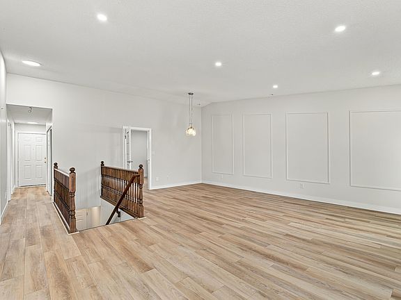4th image of 9375 172nd St NW #21