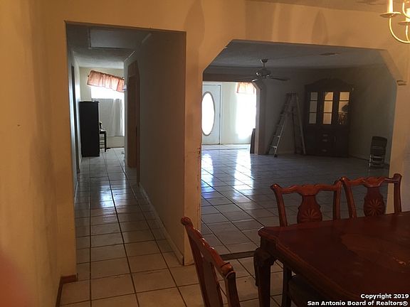 4th image of 1273 Tejeda Ln