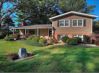 658 N Hametown Rd, Akron, OH 44333