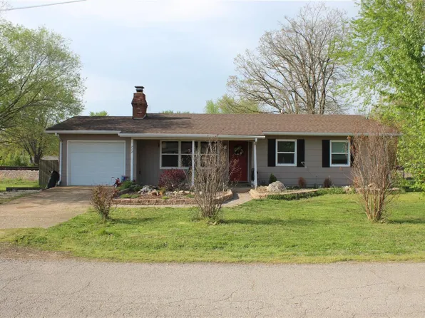 712 E Main St, Stoutland, MO 65556