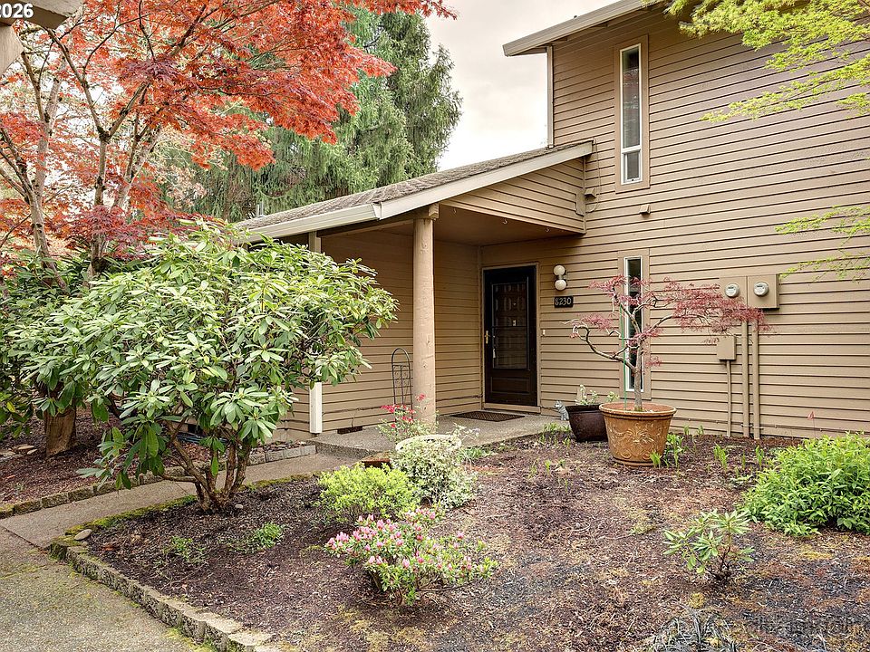 1st image of 8230 SW Woodbridge Ct #16