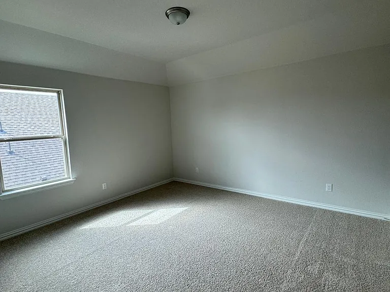 1201 Indianola Trl — Photo 28