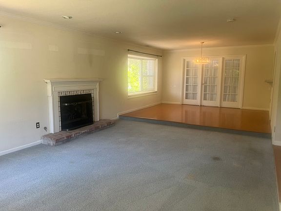 3rd image of 22 Brassie Ct