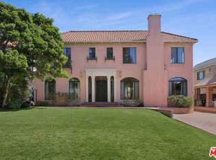 842 S Rimpau Blvd, Los Angeles, CA 90005