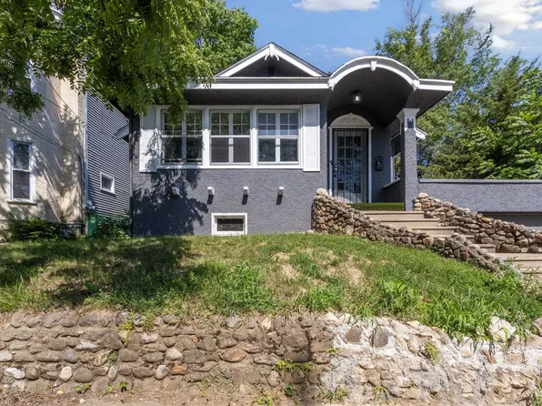 207 Smith Ave, Rockford, IL 61107