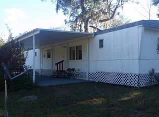11401 N Young Dr, Dunnellon, FL 34433