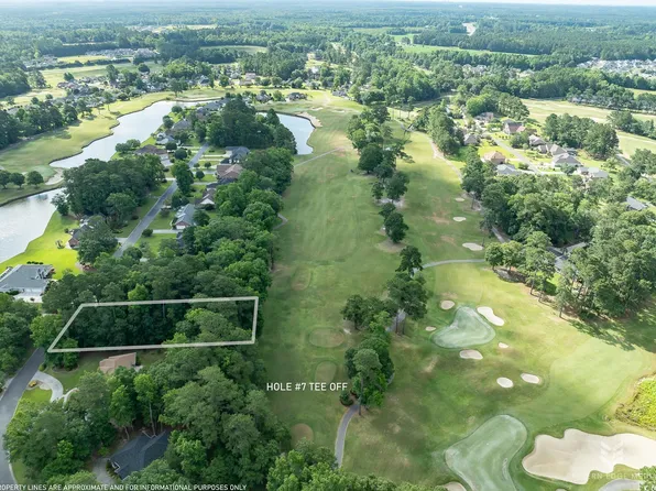 823 Bear Lake Dr., Longs, SC 29568