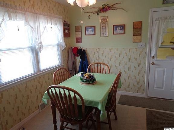 Home for Sale in Quincy, IL $89,900