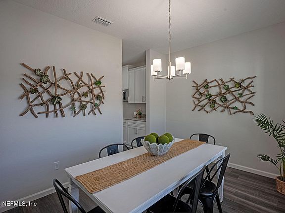 5th image of 1355 EDDY Road