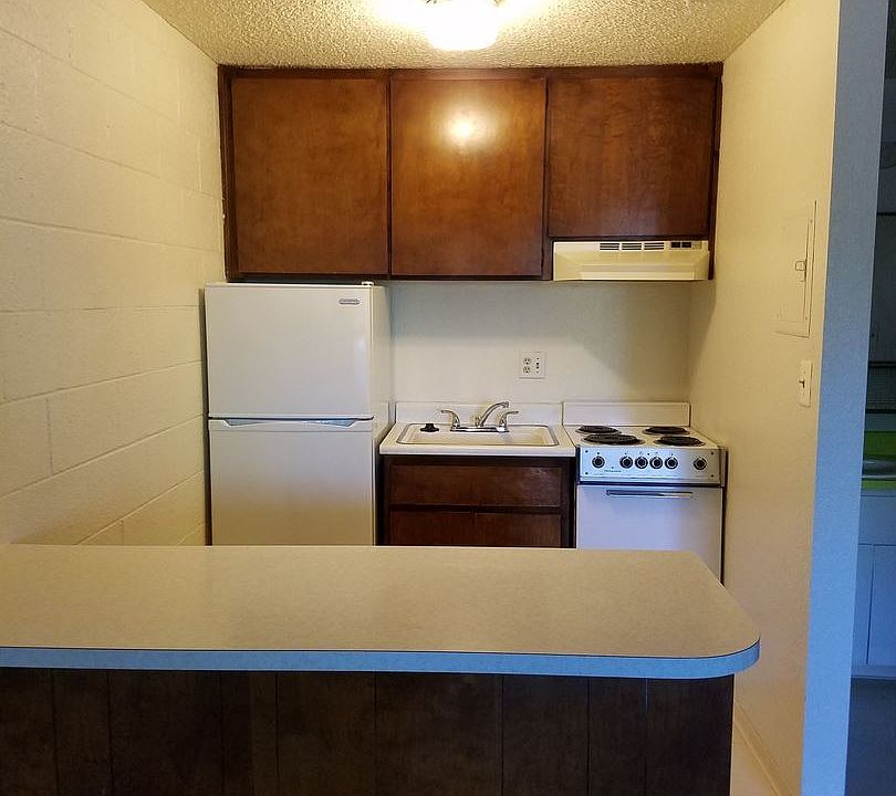 2nd image of 3300 Imperial Way APT 4
