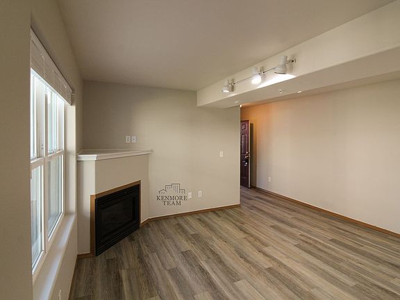 4th image of 6405 Chapel Hill Blvd Building A