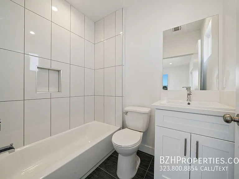 6336 Beck Ave #2 — Photo 28