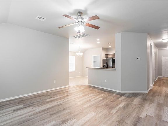 5th image of 9636 Eli Dr