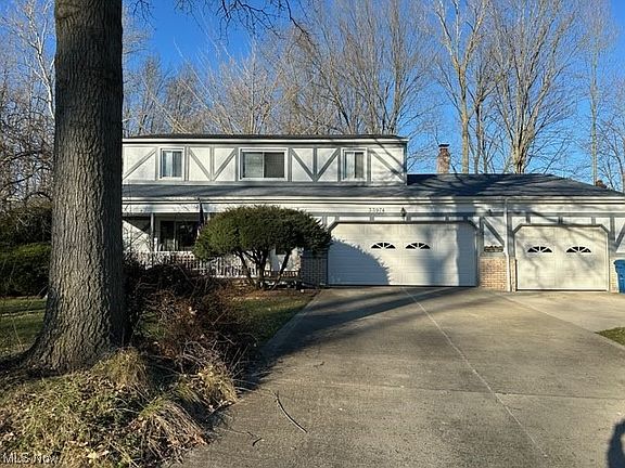 2nd image of 33974 Gail Dr
