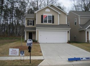 826 Rook Rd, Charlotte, NC 28216