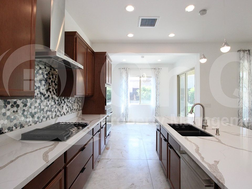 22721 N 34th St, Phoenix, AZ 85050 | Zillow