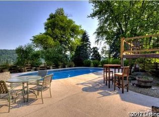 11409 Tartans Landing Rd, Goshen, KY 40026