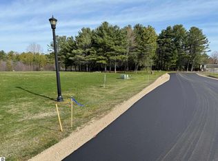 Capa Bran Ter #12, Elk Rapids, MI 49629