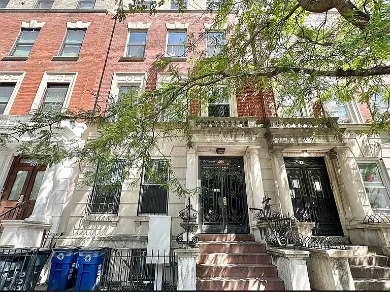 909 Saint Marks Ave #1B — Photo 13