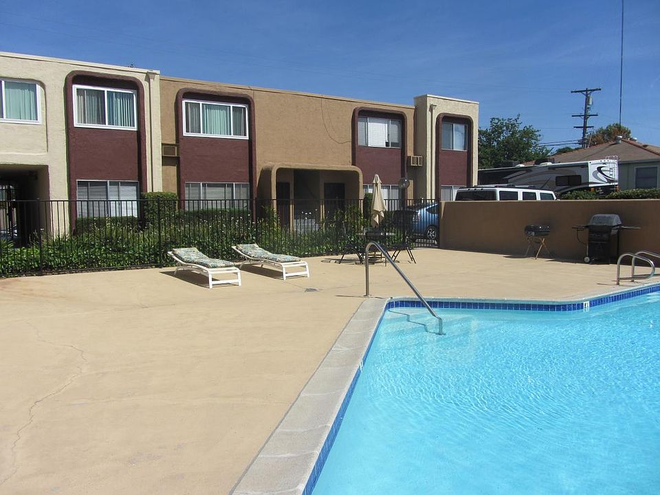 1st image of 4844 68th St Unit 12