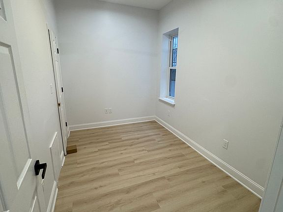 4th image of 428 South St APT A