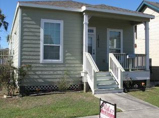 1611 16th St, Galveston, TX 77550