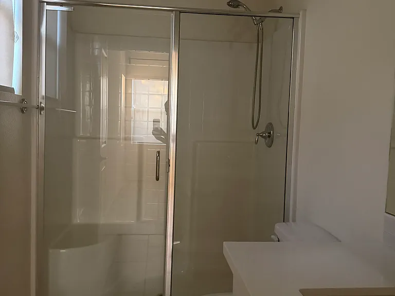 3814 Windermere St — Photo 6